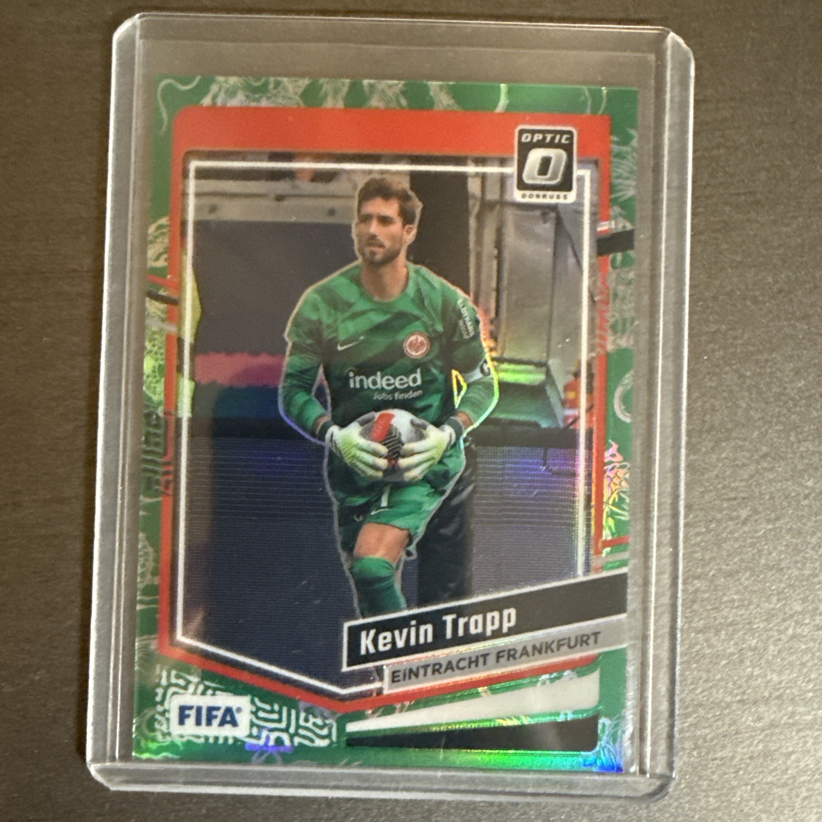 2023-24 Panini Donruss FIFA Optic Kevin Trapp #143 Dragon Scale Prizm /8