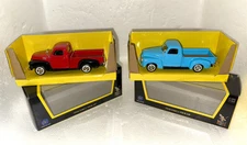 1950 GMC Pickup Trucks Red/Black or Light Blue 1/43 Diecast Road Signatures