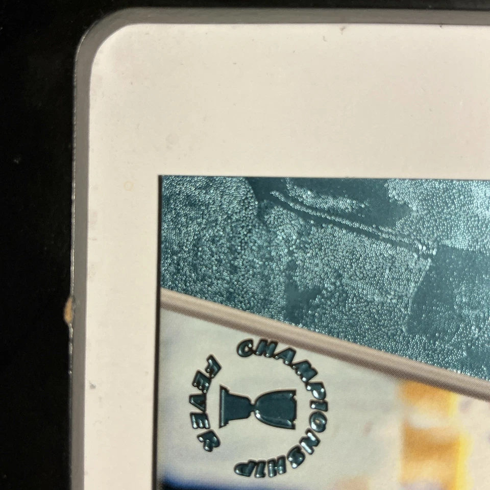 1998 Pacific Aurora - Championship Fever Brett Favre #18 Platinum Blue /100 - Image 3 of 4