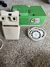 Vintage 70's GAF Talking View-Master Projector And Handheld check description 