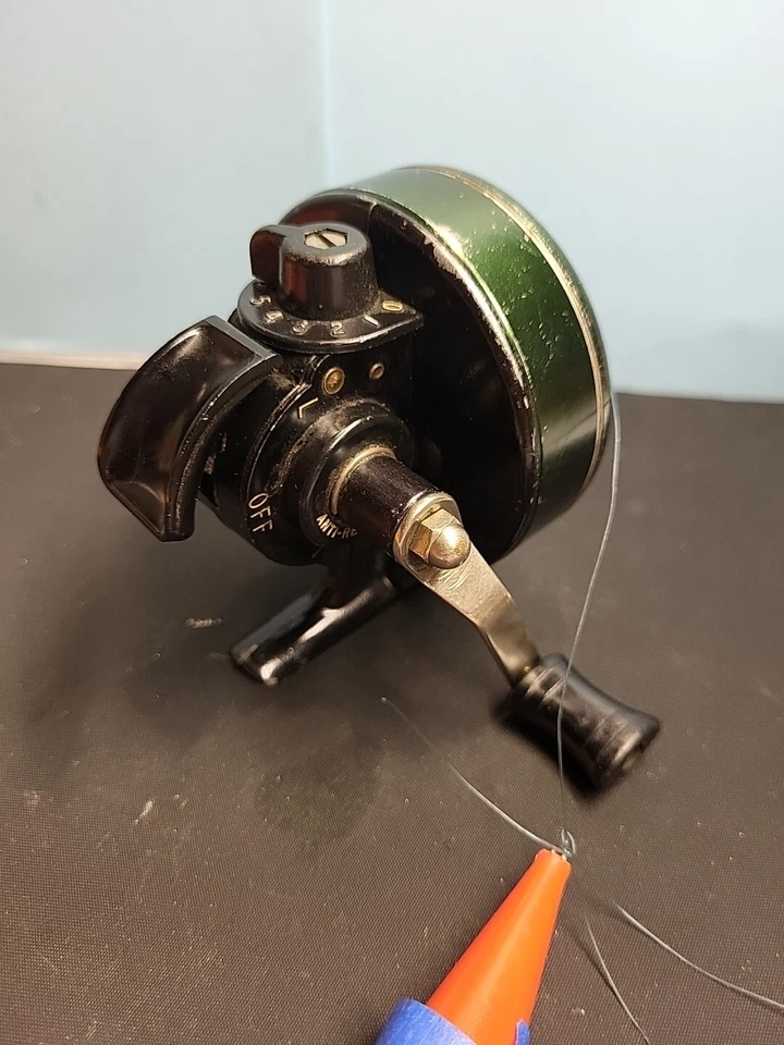 Molinete Johnson The Citation 100A modificado - Loc. 1x-21 - Antigo EUA - Imagem 4 de 4