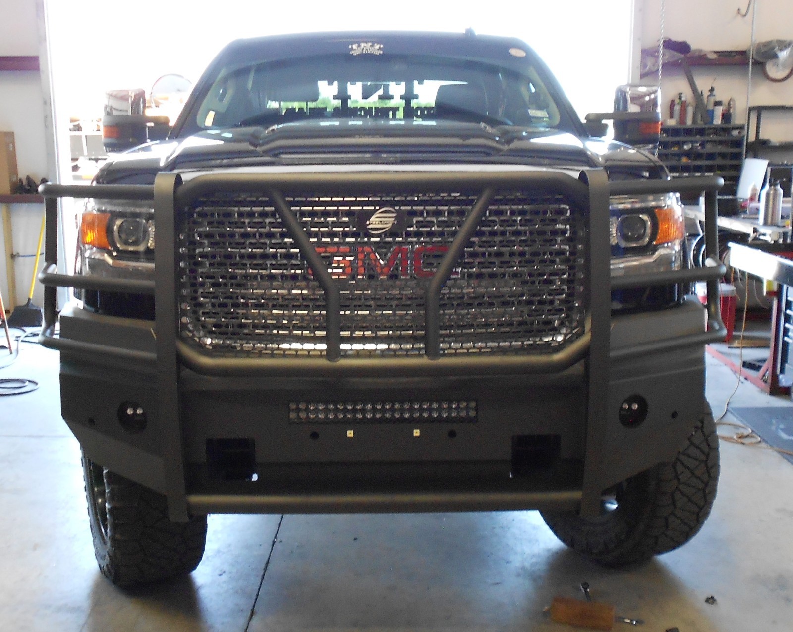 New Ranch Style Smooth Front Bumper 2015 -2019 GMC 2500 3500 Sierra
