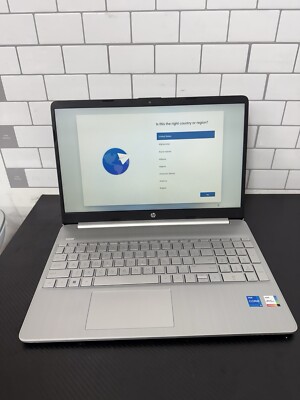  HP 15'' Laptop Intel i5-1135G7, 8GB Ram, 256GB SSD, 15-dy2024nr