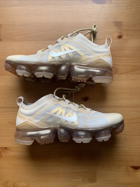 white gold vapormax 2019