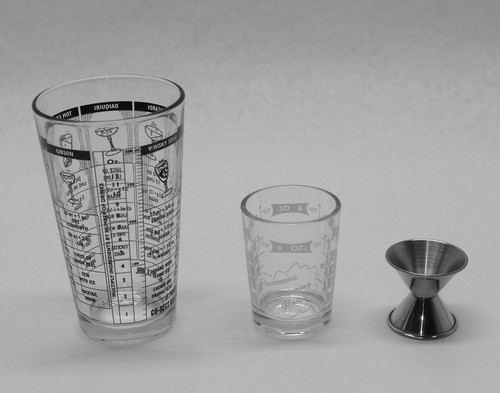 3 pc Recipe Cocktail BAR SHAKER Set MIXING GLASS, MEASURING CUP & JIGGER KIT - Afbeelding 1 van 6