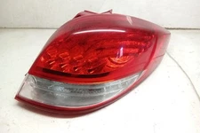 16 2016 Hyundai Veloster Passenger RH Quarter Mounted Tail Light Lamp OEM