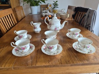 Royal Albert Moss Rose Bone China Tea Set Teapot Milk Sugar Cups Saucers