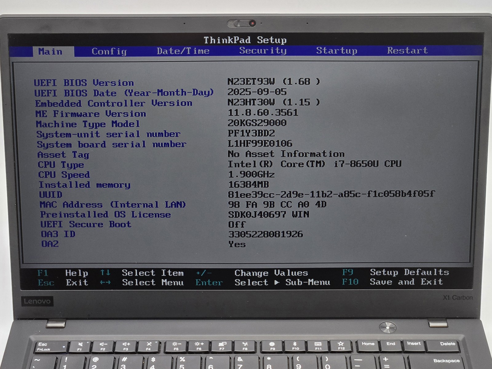 Lenovo ThinkPad X1 Carbon 6th Gen 20KG, 14-Inch Laptop, with Intel Core i7 8th Gen., Windows 11 Pro