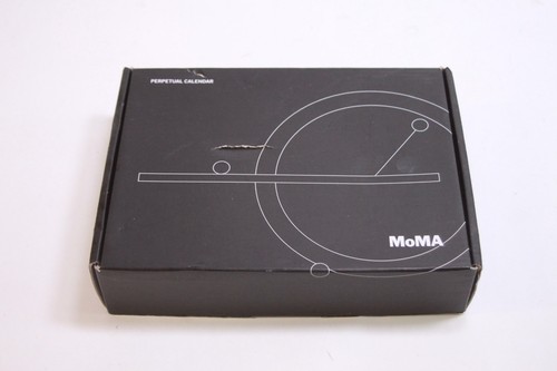 Museum of Modern Art (MoMA) Perpetual Calendar - BRAND NEW IN BOX