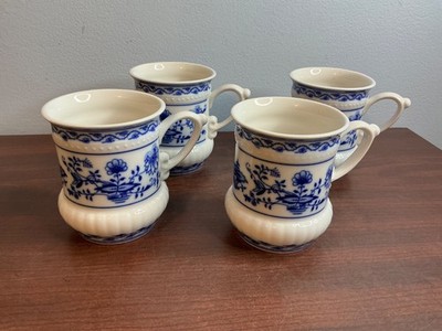 4 Vtg Leander Porcelain Loucky Blue Onion Hero Pattern Coffee Mugs Czech Republi