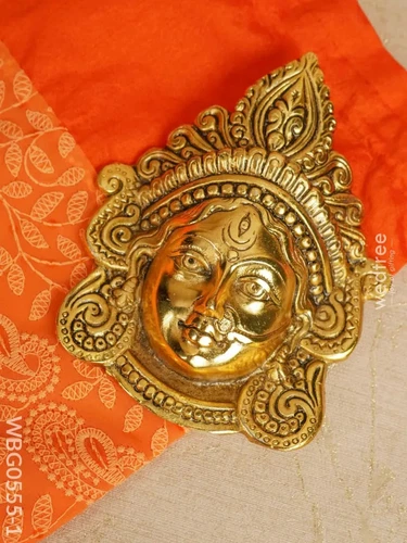 Return Gifts - White Metal Amman Face in Gold Finish - Picture 2 of 3