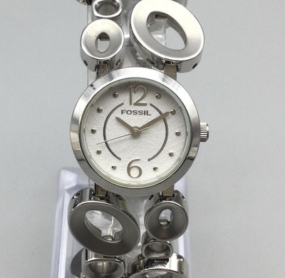 Fossil Ladies Watch ES-2061 Modern Oval Link Silver Tone  display picture 2