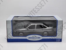 MCG 1:18 Scale Diecast - Opel Vectra A 2000 16V, LHD, Grey - MCG18462