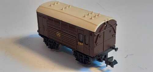 LIMA N GAUGE - GWR HORSE BOX & BRICK WAGON 'LONDON BRICK' - Picture 10 of 11