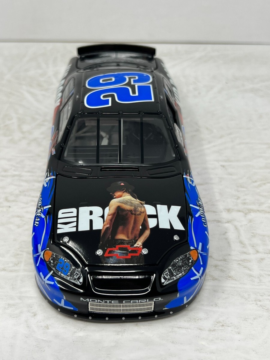 Action Nascar #29 Tony Stewart Kid Rock GM Dealers Chevy 1:24