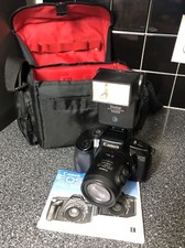Canon EOS 700 w/ 35-80mm f 1.4-5.6 Vivitar 550FD  Bag Untested Battery Dead