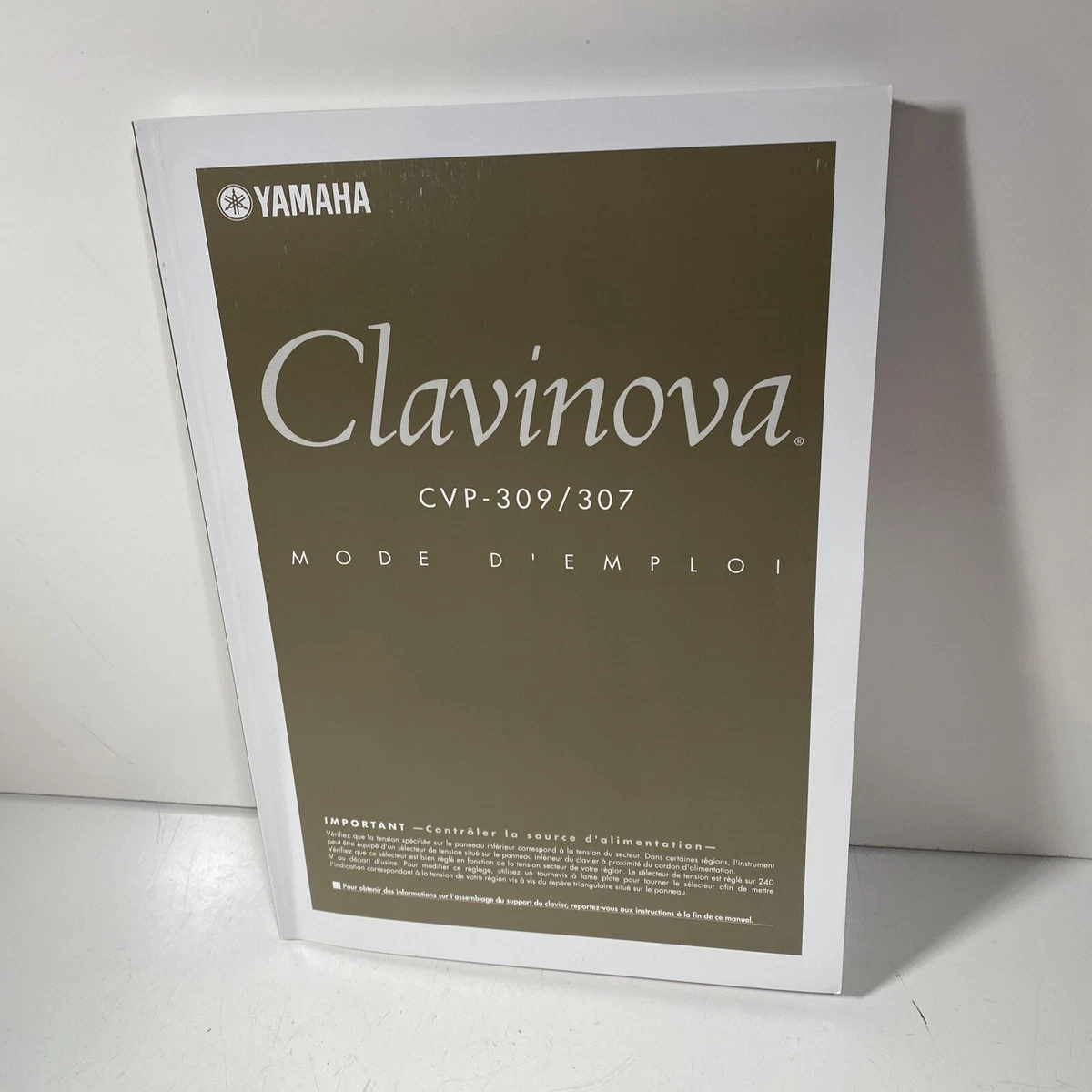 NEW Yamaha Clavinova CVP 309 307 Owners Manual PB 2004 FRENCH NEVER USED J22