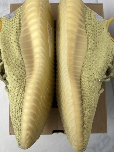 Adidas Yeszy Boost 350 V2 Marsh size 10 FX9034 - Picture 8 of 12