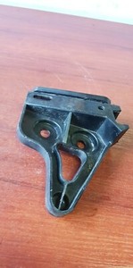 BMW E91 3er Führung für Rückleuchte links 7127717