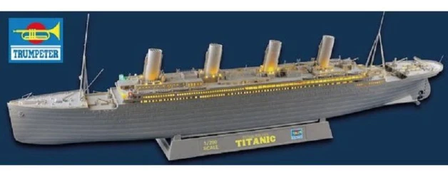 TRUMPETER 1/200 TITANIC The Queen Of the Ocean liner 03719 P/E PARTS &LED LIGHTS - Bild 2 von 4