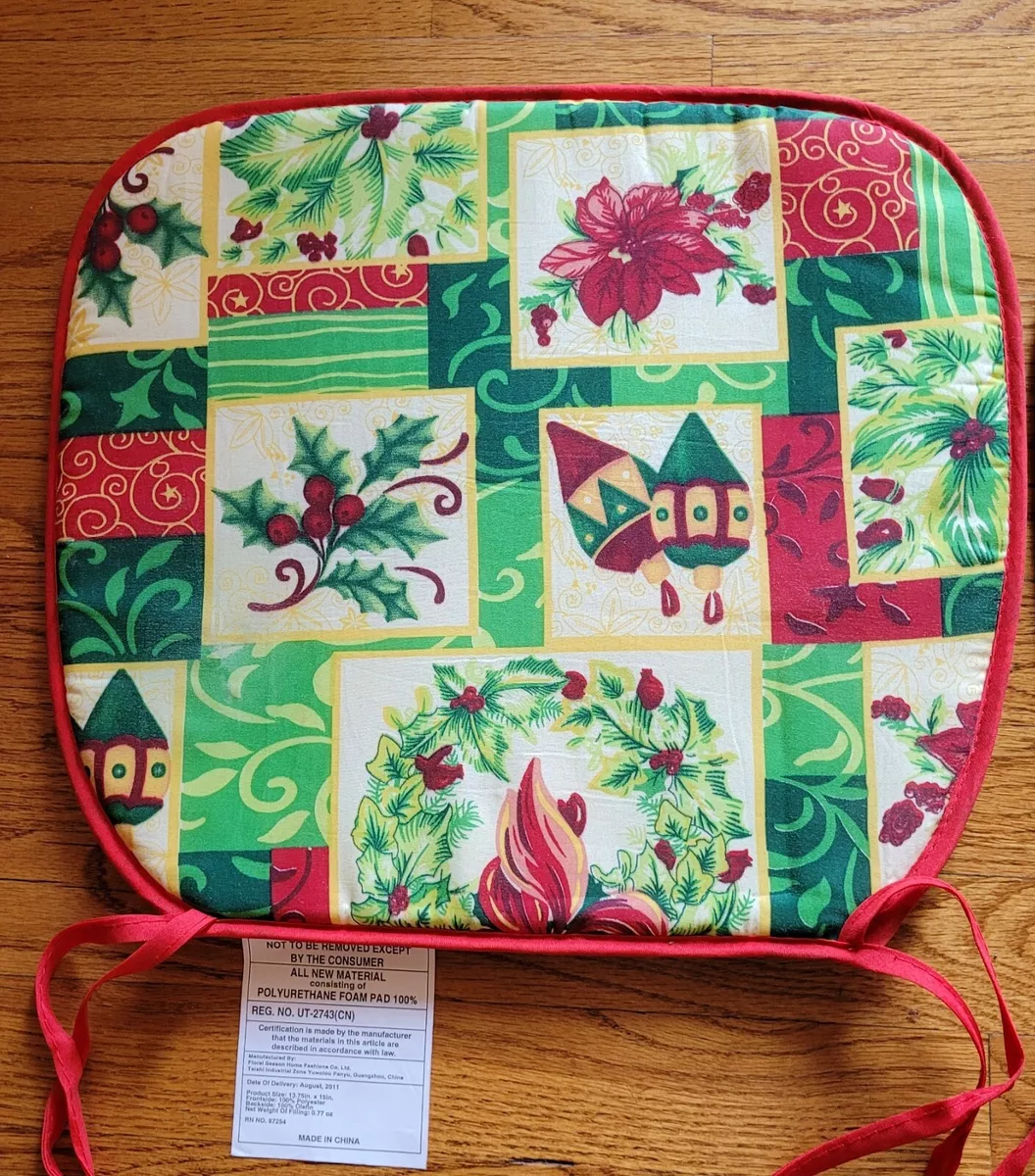 Vintage Christmas Chair Pads Cushions with Ties Holiday Print 15