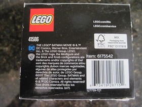 LEGO Brick Headz,NEW-Sealed Batgirl(The Batman Movie), Series 1, #2, Item 41586