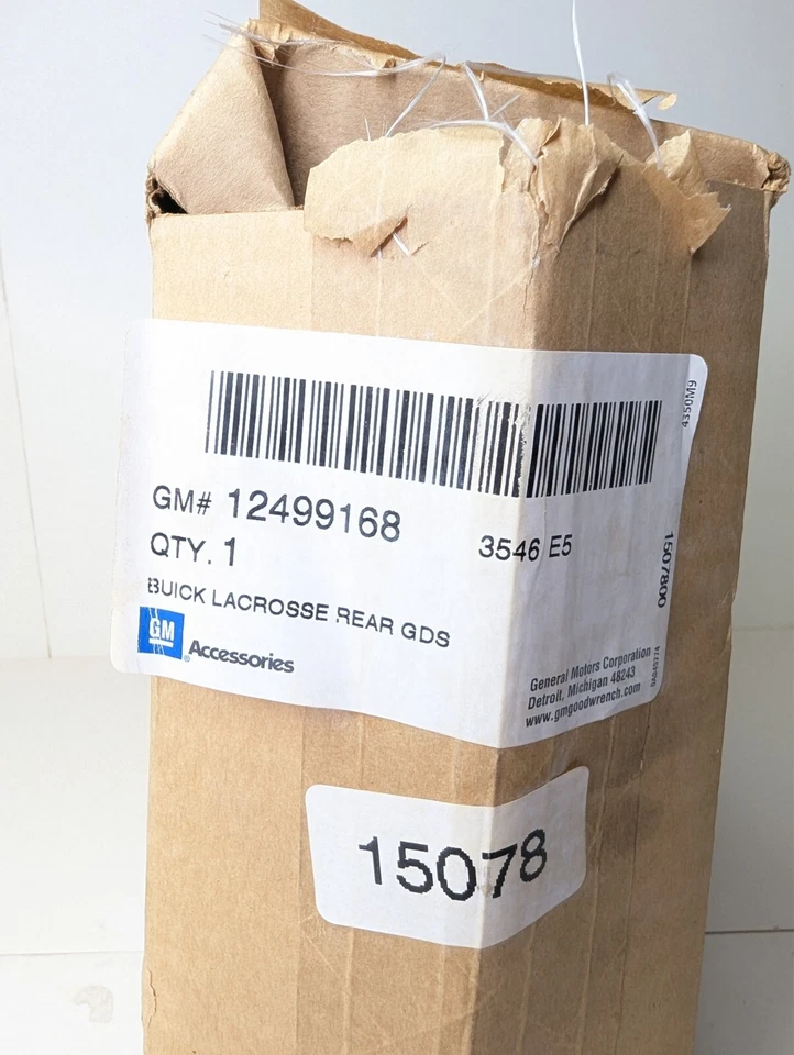 Juego de protectores contra salpicaduras moldeados traseros GM 12499168 para Buick LaCrosse 2005-2007 - OEM NUEVO Foto 4 de 4