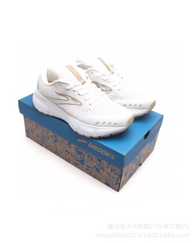 Hot Women's Road Running Shoes - Picture 19 of 102