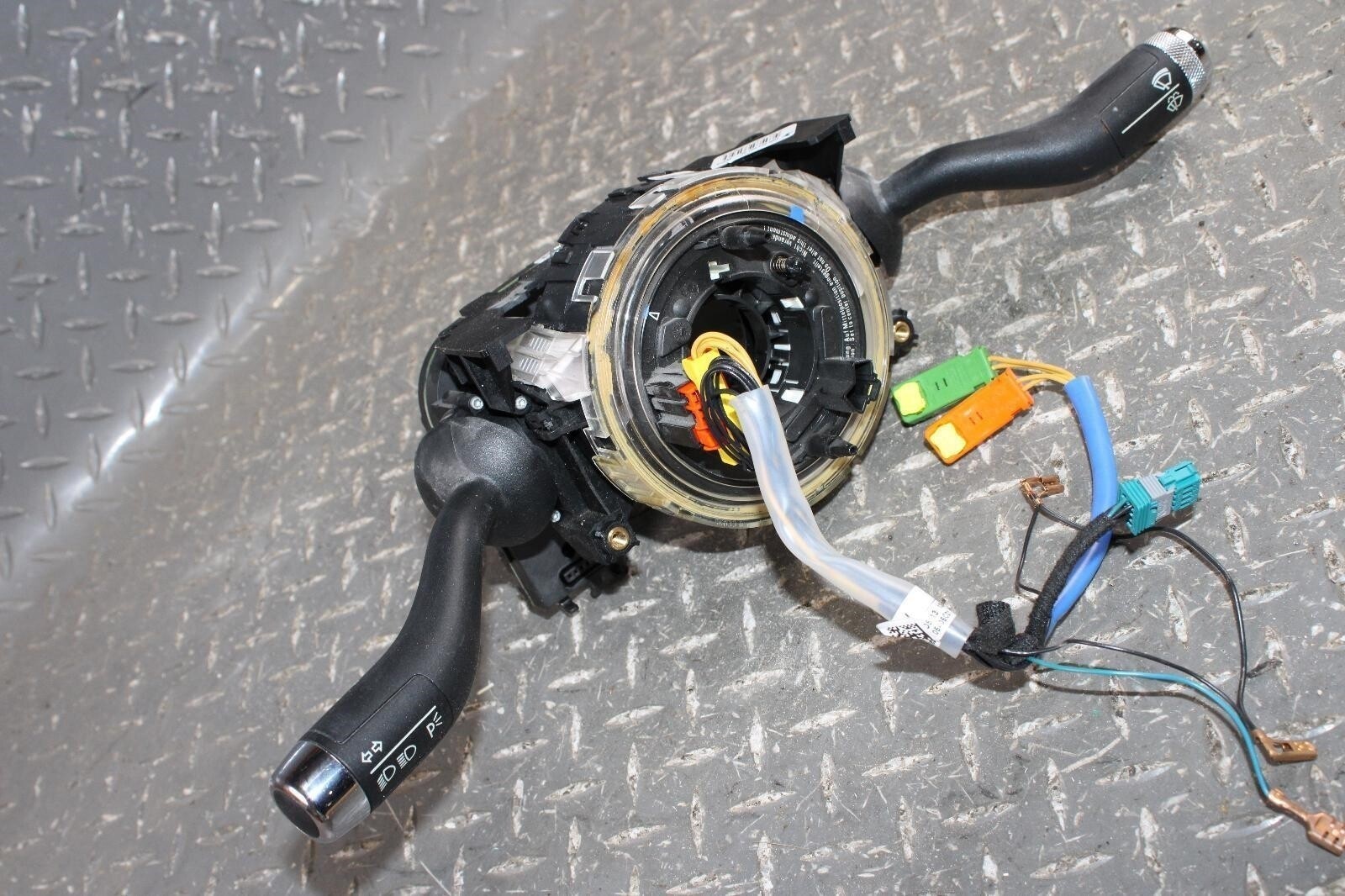 Bentley Flying Spur 2013-2018 Steering clock spring