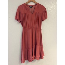 Simply Vera Vera Wang Dusty Rose Short Sleeve Ruffle Hem Dress Medium