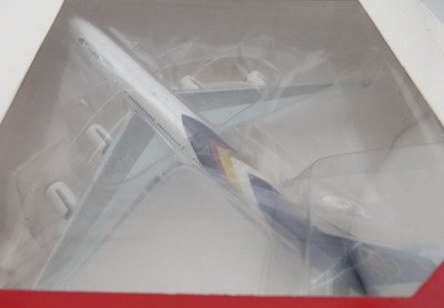 タイ国際航空 A340-500 herpa 1/500 Herpa Thai Airways Airbus A340-500 Model - 1:500 - 524124 - Mold