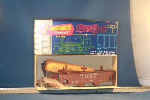 Tolva de astillas de madera de 2 bahías JP HO Accurail Southern Railway 132075 | Zustand: Used