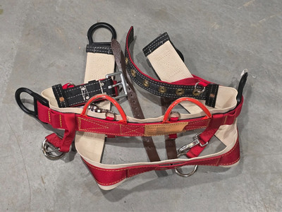 Weaver Leather Model 1010 Medium, Arborist Climbing Harness, Brand New!