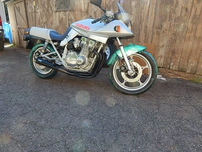 1982 Suzuki GSX / Katana  - Image 1 of 4