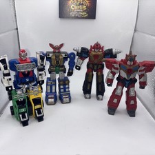 Bandai Power Rangers Megazord Shogunzord Yellow Black Blue and Red