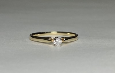 Size 7   Solid 10K Yellow Gold SOLITAIRE Cathedral Ring .05 NATURAL DIAMOND