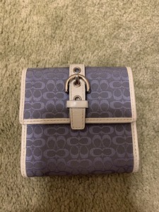 coach c wallet