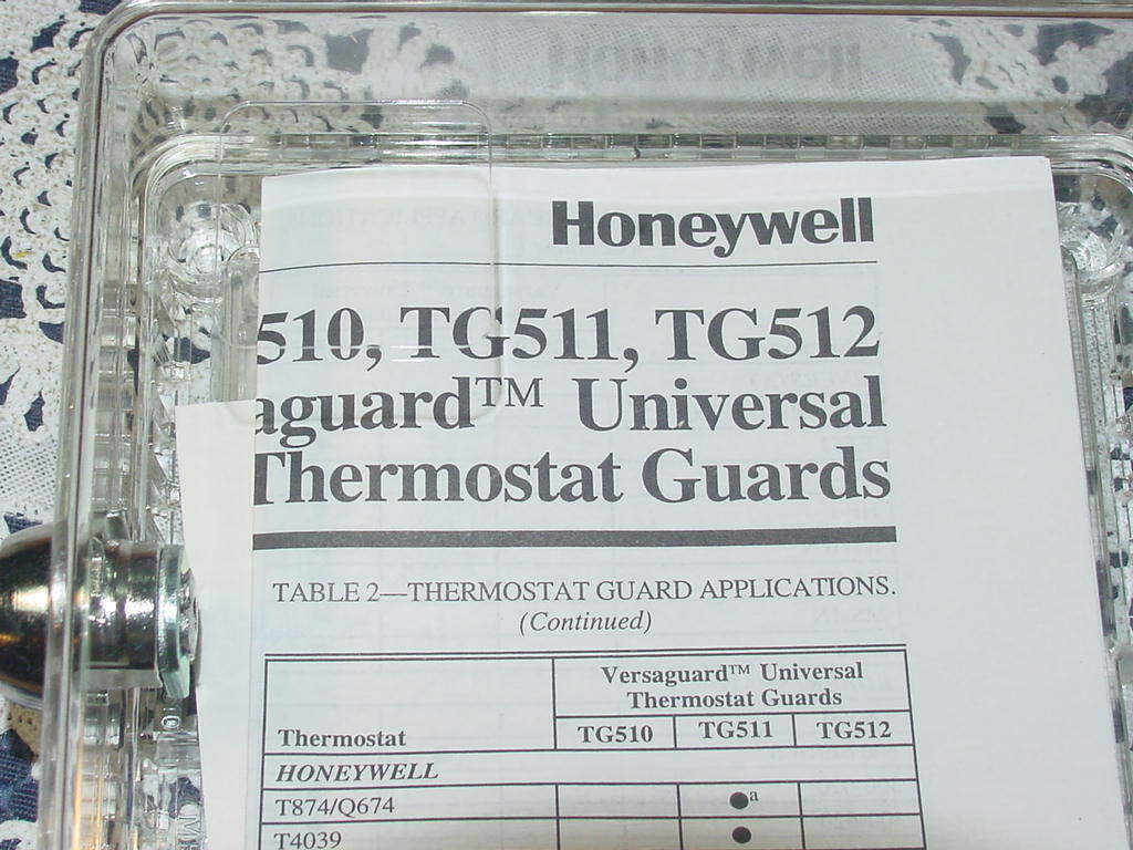 Honeywell TG510A1001 VersaGuard Universal ThermoStat Guard 5 7/8 In NEW