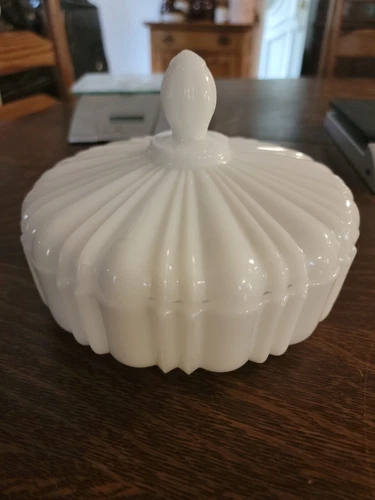 Vintage Anchor Hocking Old Cafe White Milk Glass Covered Candy Trinket Dish
