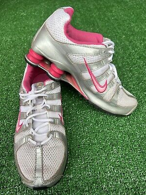 Nike Shox Size 6Y/ Women 7.5 Silver Pink 313927-161 Athletic Nike Shox Size 6Y/ Women 7.5 Silver Pink 313927-161 Athletic