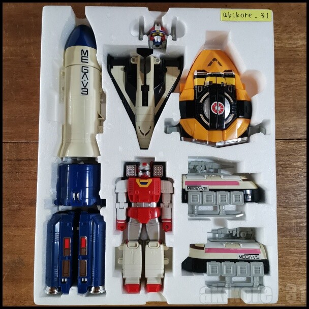Bandai Power Rangers in Space Megaranger DX Mega voyager