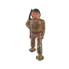 B260 Barclay Podfoot Toy Soldier Marching with Gun on Back Khaki Pod Foot