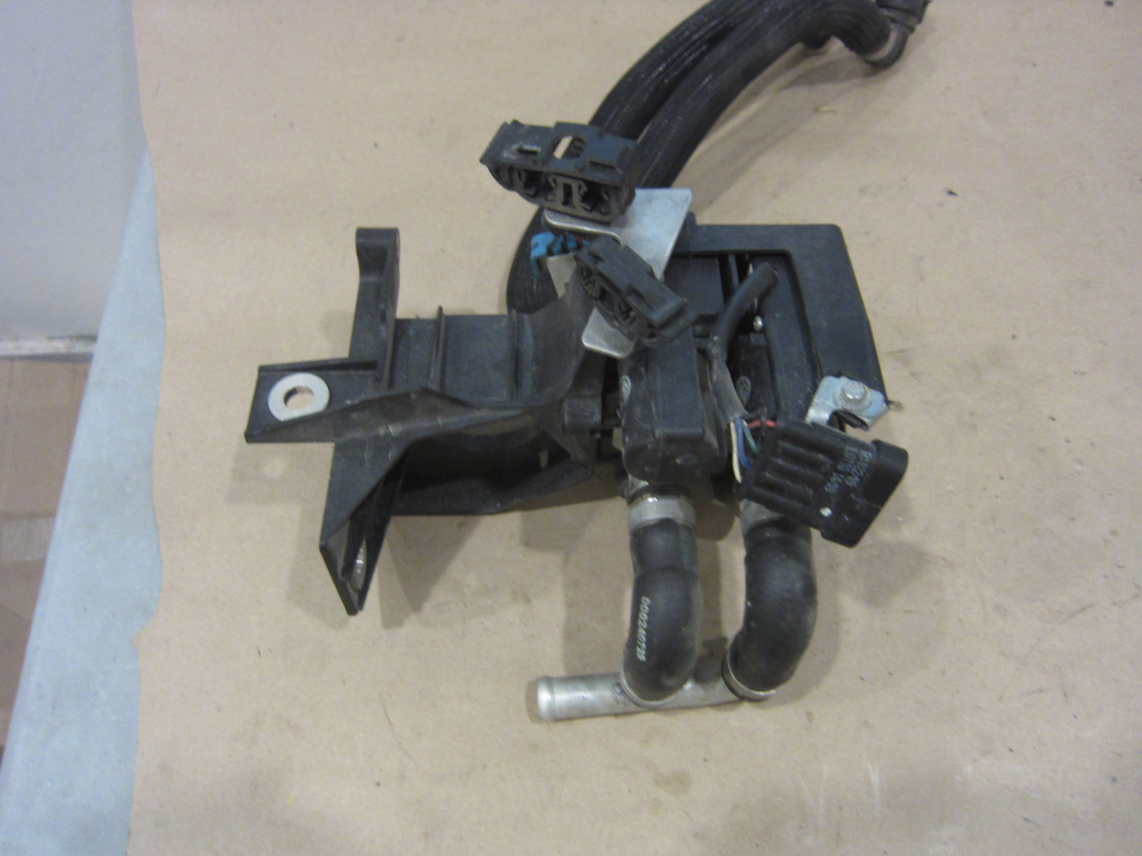 Ferrari 458,599,California - LH-RH TGK Valves w/ Pipes - P/N 67635900 - 67444900