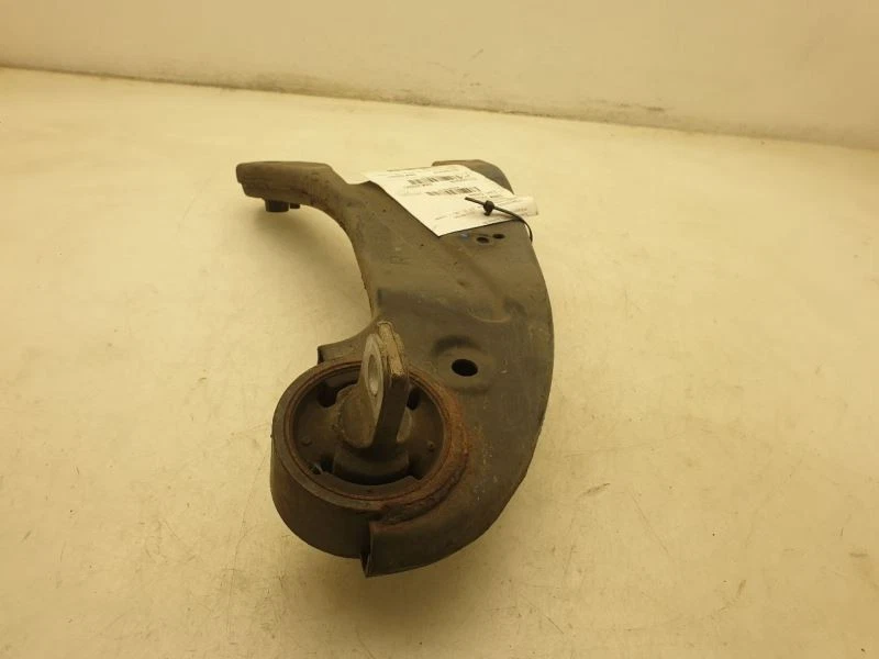 10-19 LEXUS RX350 PASSENGER SIDE REAR LOWER CONTROL TRAILING ARM ASSEMBLY - Image 3 of 4