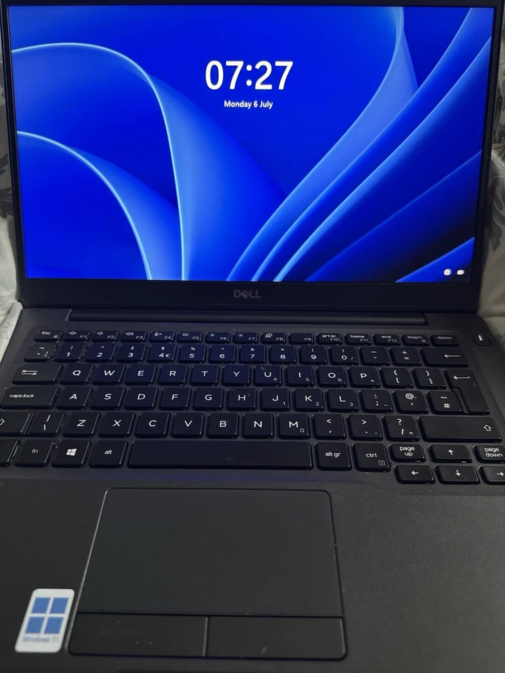 Dell Latitude 7300 · i7-8665U · 16GB · 256GB, photo 2 of 5