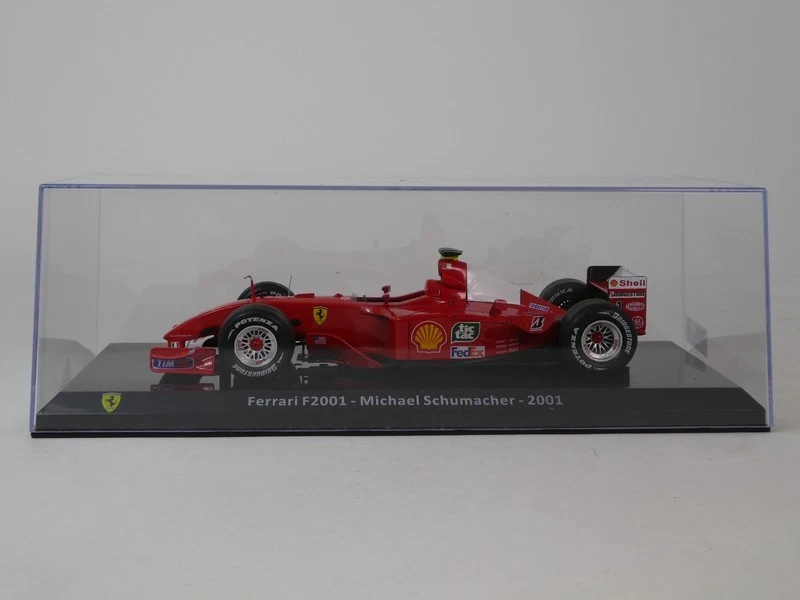Ixo Ferrari F2001 #1 Michael Schumacher World Champion 2001 1/24 LAF1861 - Immagine 3 di 3