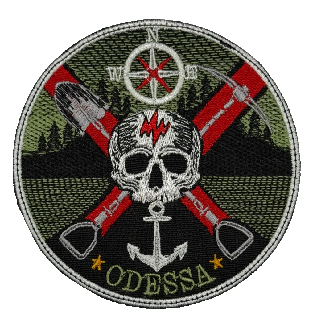Tactical Morale Patch Skull with Shovel and Pickaxe Embroidered Badge