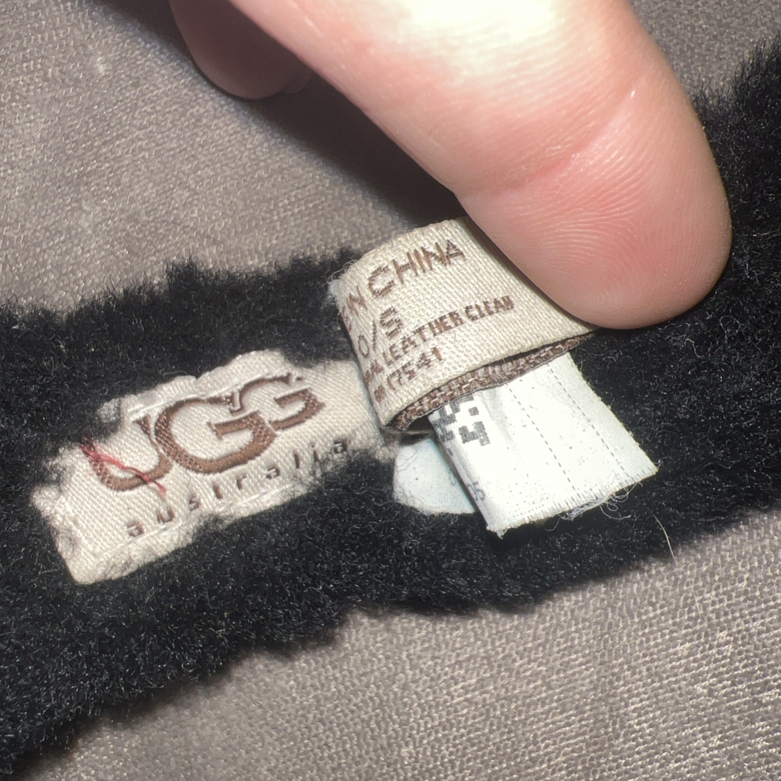 UGG Earmuffs Black Shearling Sheep Skin With Sparkle image 5