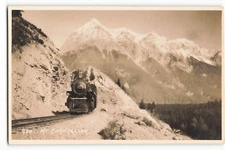 Postcard Mt. Chancellor, Canadian Pacific Railway RPPC Unposted VPC01.