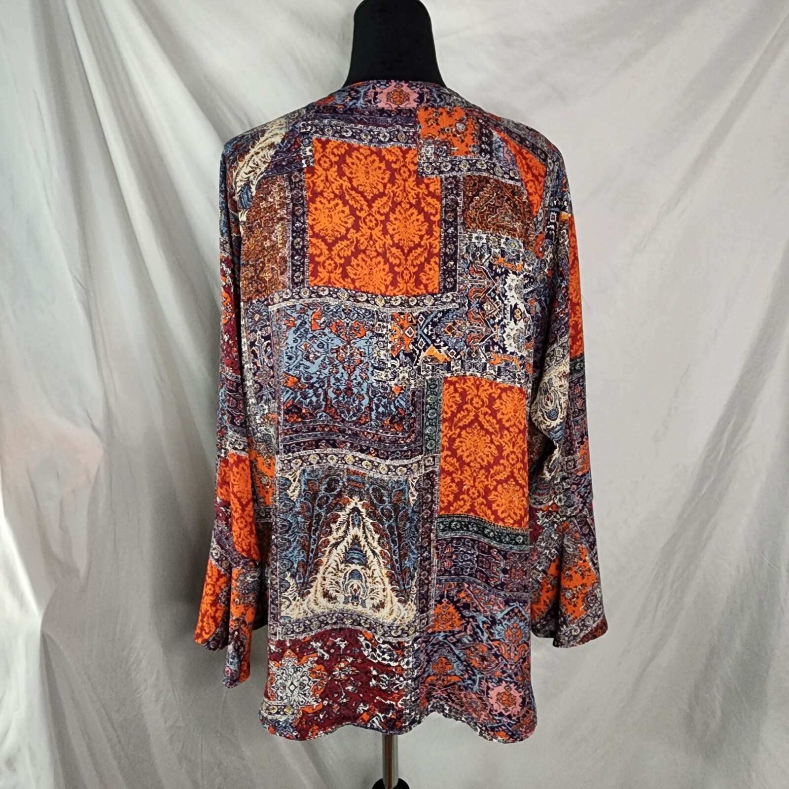 NEW DIRECTIONS Size XL Patchwork Pattern Boho Ruf… - image 5